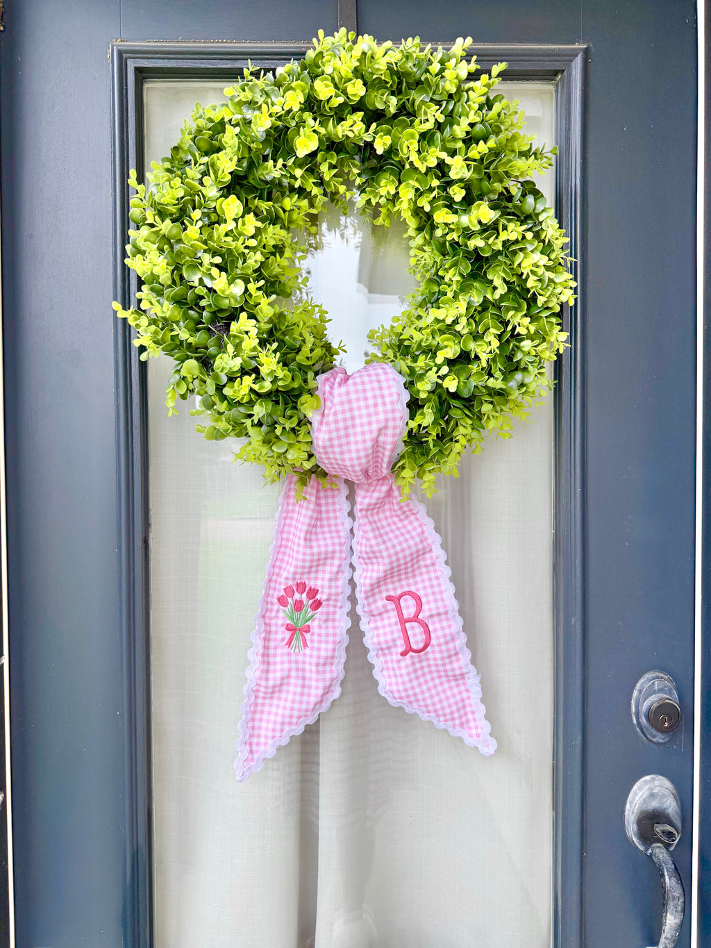 Gingham Tulip Wreath Sash