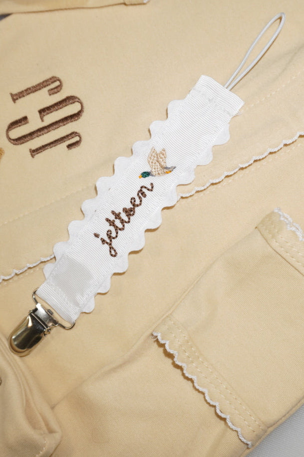 RicRac Paci Clip